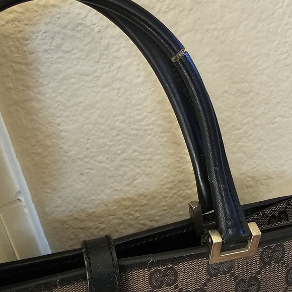 Gucci women’s handle bag - Picture 7 of 13